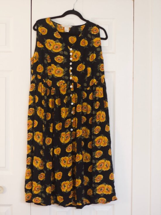Vintage Dresses & Skirts - Vintage 90’s Sleeveless Sunflower Midi Dress